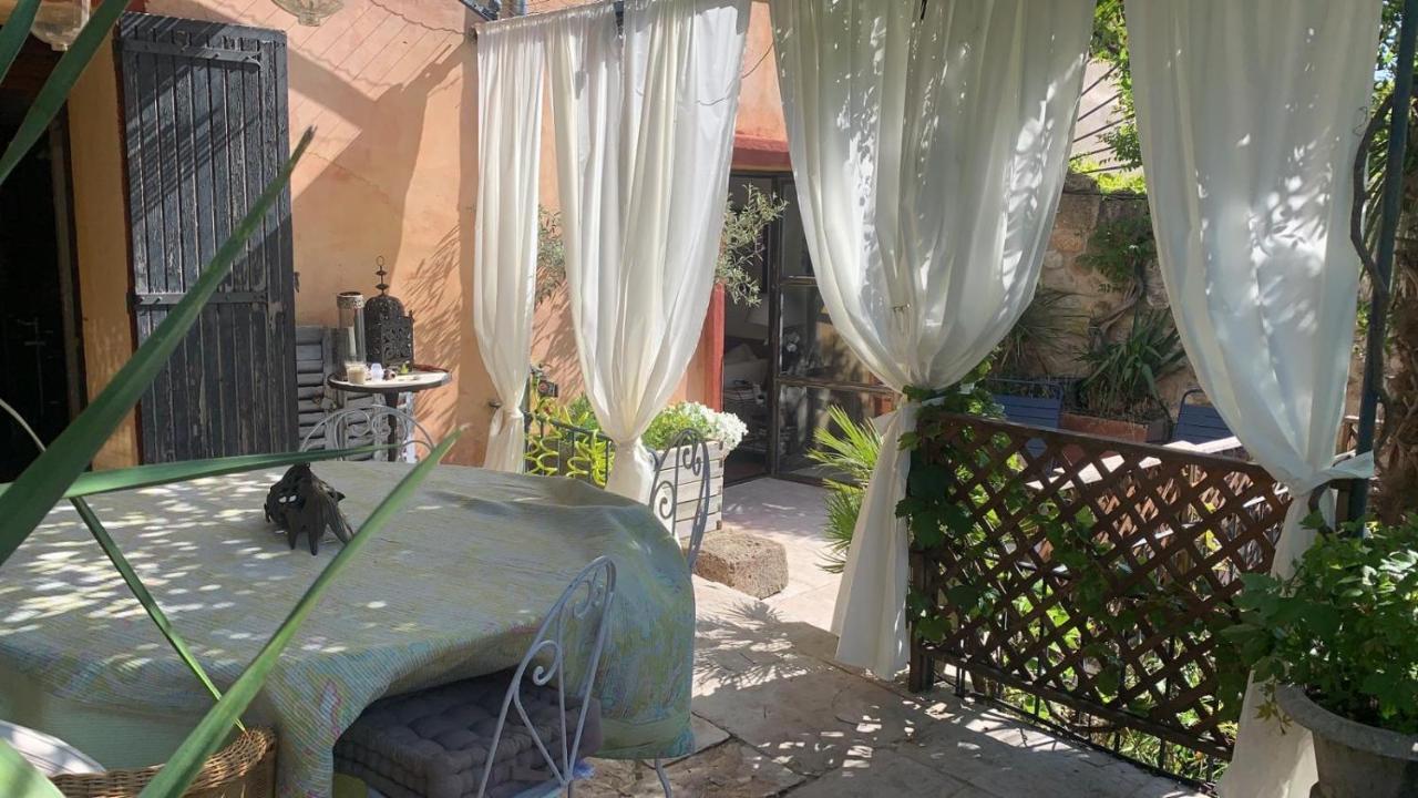 La Villageoise, Chambre Troglodyte Pitoresque Au Coeur Du Village Rognes Exterior photo