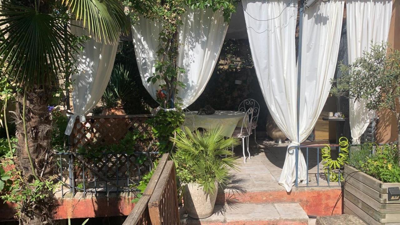 La Villageoise, Chambre Troglodyte Pitoresque Au Coeur Du Village Rognes Exterior photo