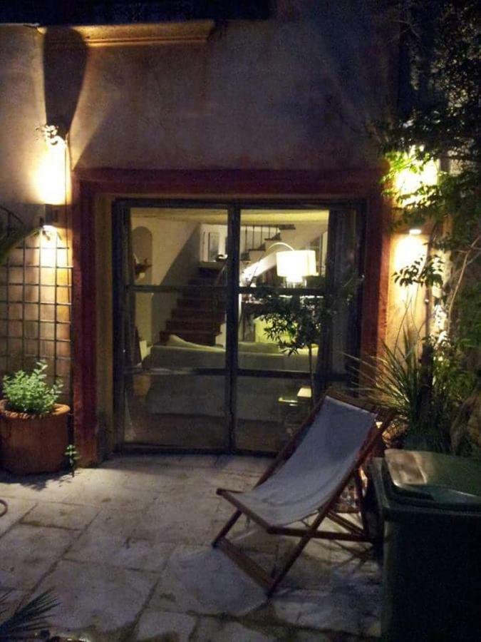 La Villageoise, Chambre Troglodyte Pitoresque Au Coeur Du Village Rognes Exterior photo